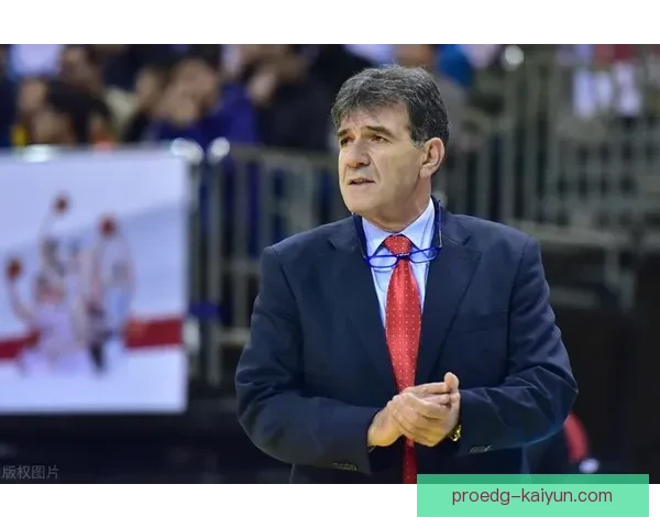 马丁内斯合同续约消息曝光，未来表现值得关注