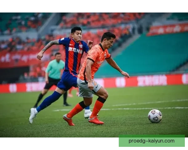 广州队训练基地近期状态回暖，备战新赛季积极进行调整与磨合